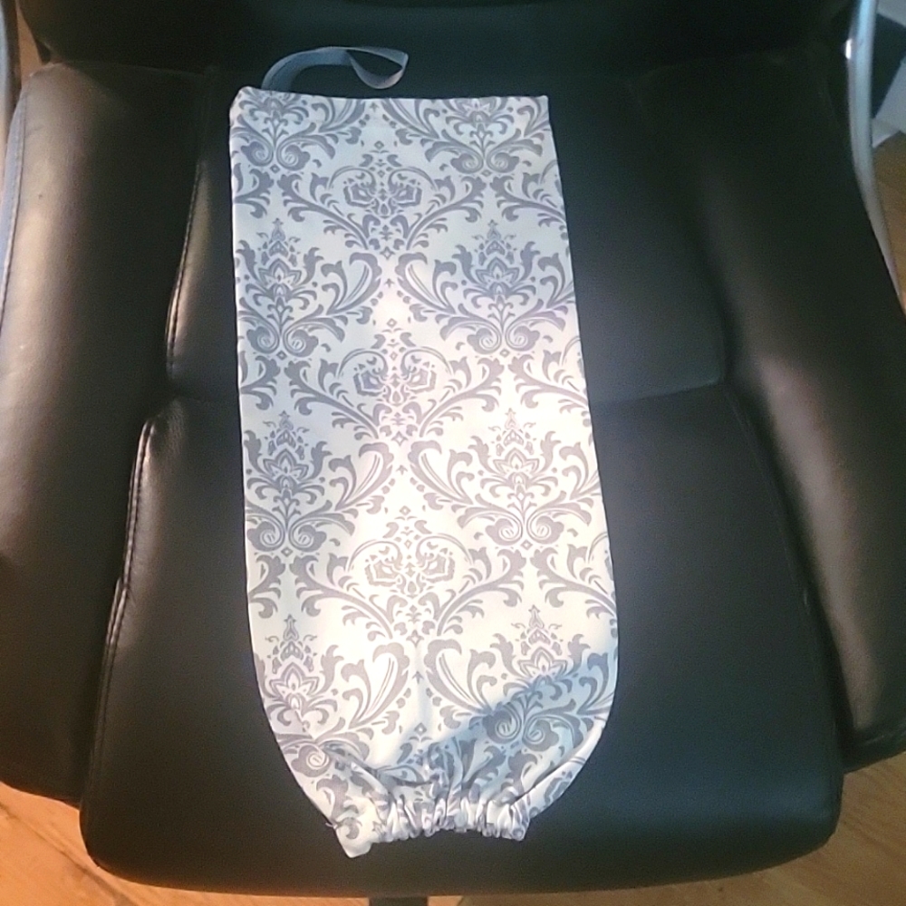 Plastic Bag Dispenser/Holder NEW